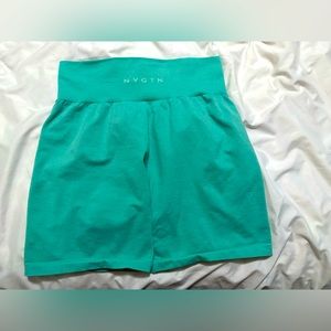 NVGTN pro seamless shorts